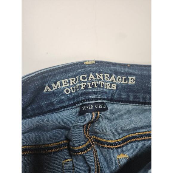 American Eagle Artist Crop Size 4 Jeans - Picture 3 of 9